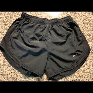 Nike Women's 3'' Dry Tempo Core Running Shorts